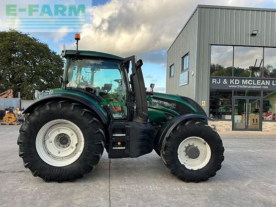 Tractor agrícola - Valtra - t254 versu tractor (st26250)