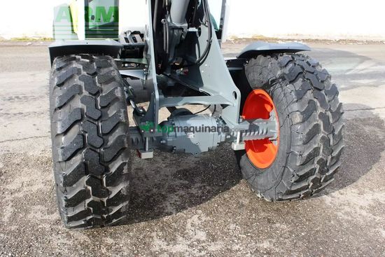 Minicargadora - Claas - torion 530