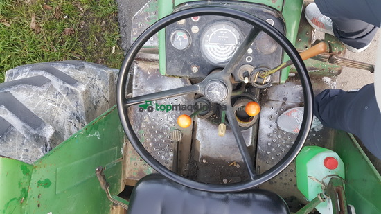 Tractor antiguo - John Deere 2130