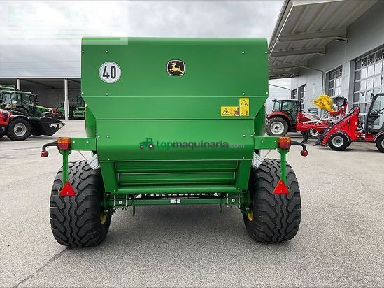 Empacadora gigant - John Deere - f 441 m rundballenpresse