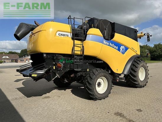 Cosechadora de Cereal - New Holland - cx 8070