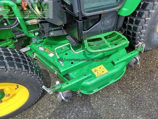 Tractor agrícola - John Deere - 3046r