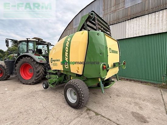 Empacadora gigant - Krone - comprima f 155 xc