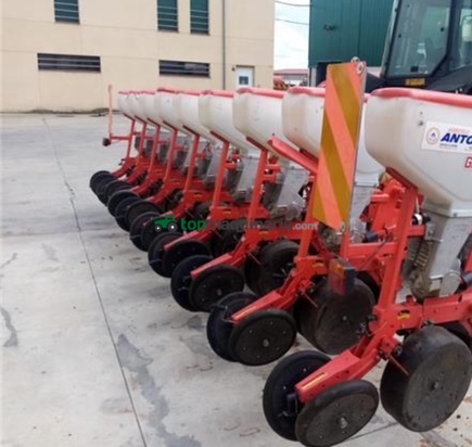 Sembradora Monograno, Marca Gaspardo de 9 botas, modelo MT