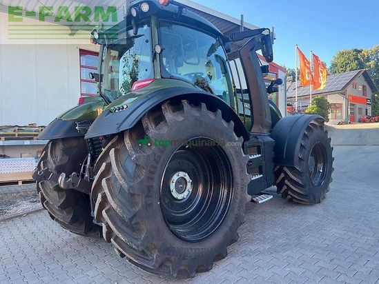 Tractor agrícola - Valtra - t215d