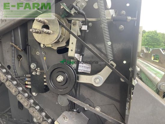 Empacadora gigant - Claas - variant 565 rc