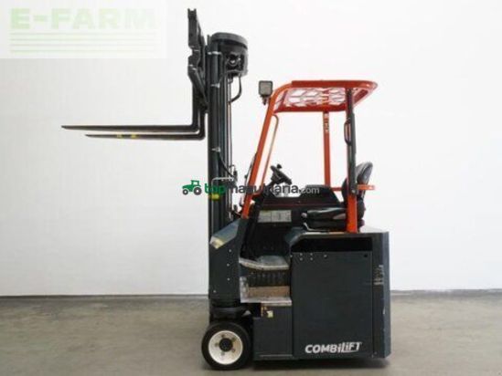 Elevadora - Combilift - cbe3000