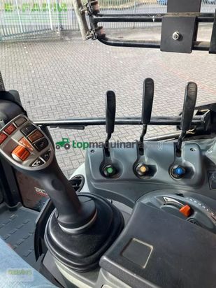 Tractor agrícola - Claas - arion 460 inkl. claas 120f