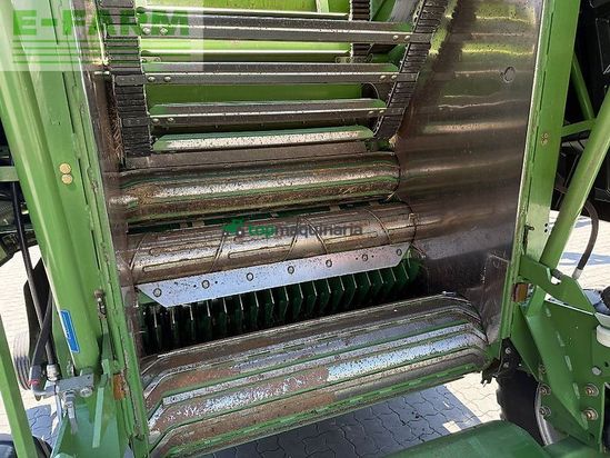 Empacadora gigant - Krone - comprima v 180 xc