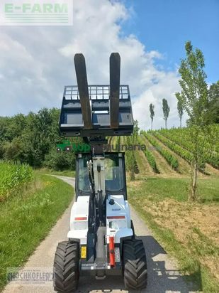 Minicargadora - Bobcat - l 28 e