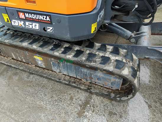 Miniexcavadora DEVELON DX50Z-7