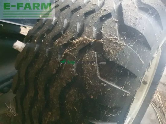 Empacadora gigant - New Holland - roll belt 150