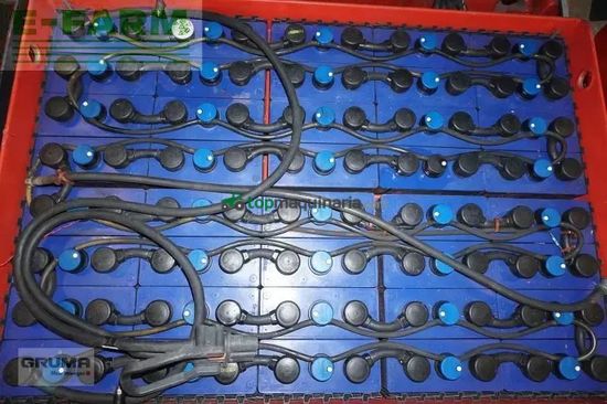 Elevadora - Linde - e 30/600 h 387