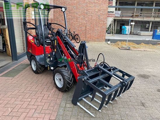 Minicargadora - Schaffer - 1622