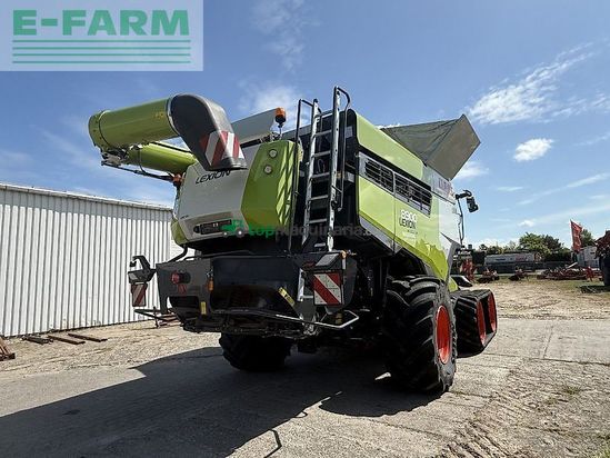 Cosechadora de Cereal - Claas - lexion 8900 tt
