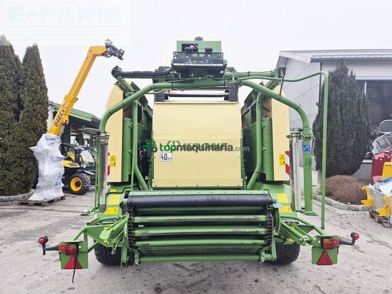 Empacadora gigant - Krone - comprima cf 155 xc press-wickelkombination