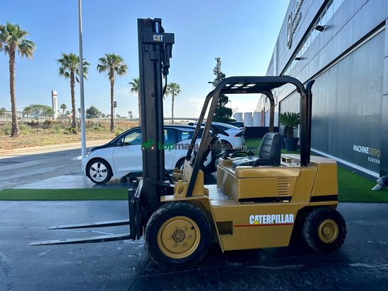 Carretilla Caterpillar V50 D 