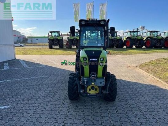 Tractor agrícola - Claas - nexos 240 s