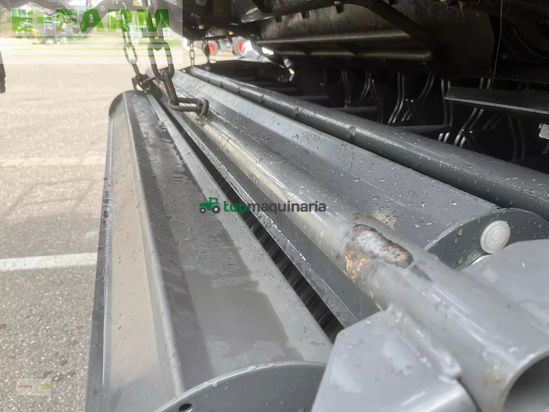 Empacadora gigant - Claas - variant 585 rc