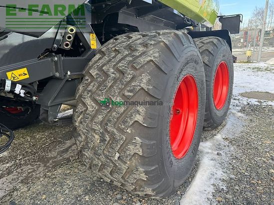 Empacadora gigant - Claas - quadrant 5200 evolution fc tandem