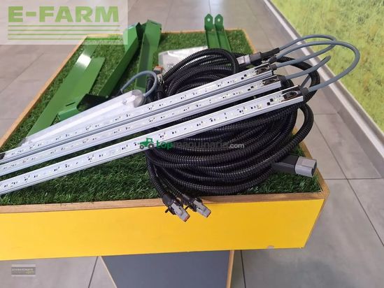 Empacadora gigant - Krone - led arbeitsbeleuchtung