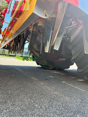 Sembradora - Pöttinger - sämaschine vitasem + pöttinger kreiselegge lion