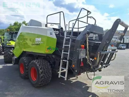 Empacadora gigant - Claas - quadrant 3300 fc t
