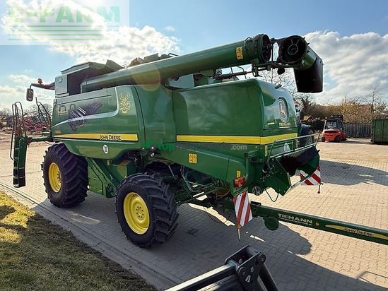 Cosechadora de Cereal - John Deere - t660i pro drive