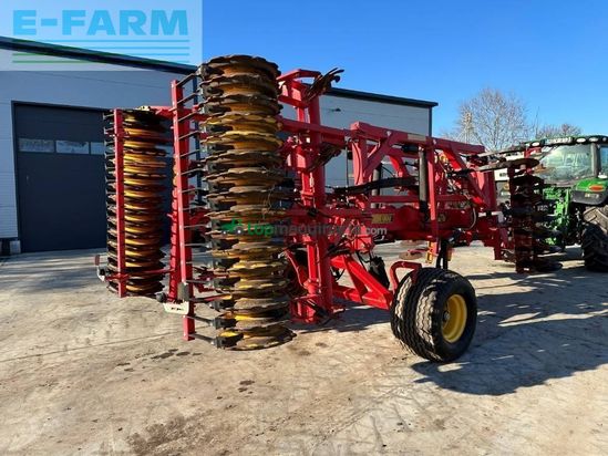 Cultivador - Väderstad - topdown 400