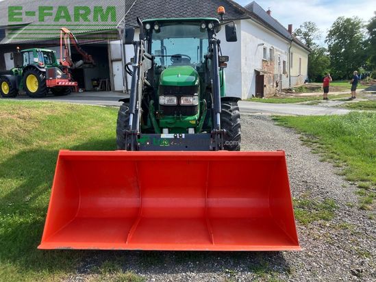 Tractor agrícola - John Deere - 5820
