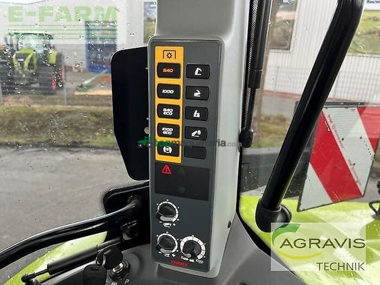 Tractor agrícola - Claas - arion 550 cmatic cebis