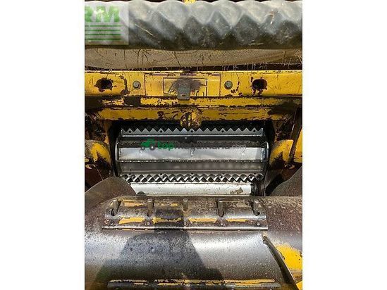 Cosechadora de Cereal - New Holland - fx 60