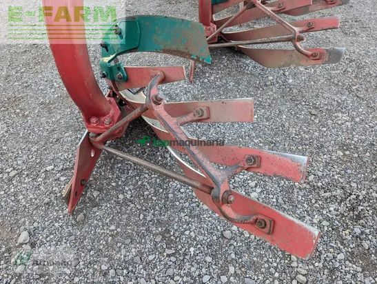 Arado - Kverneland - es100 5schar streifenkörper