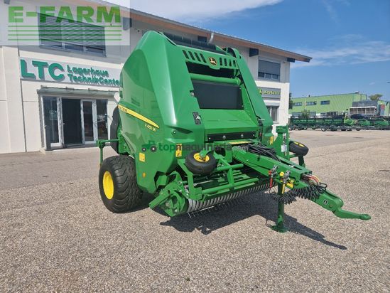 Empacadora gigant - John Deere - V451M