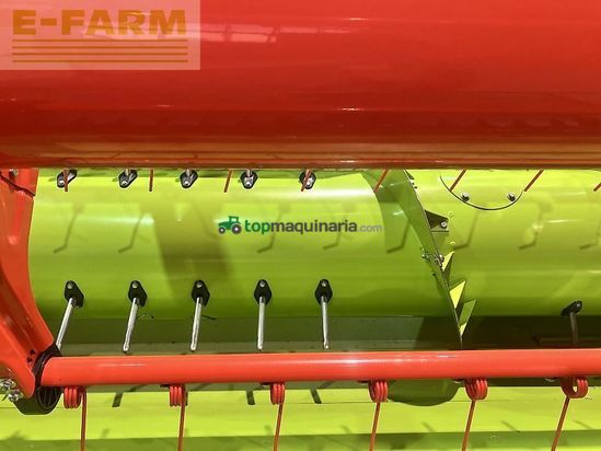 Cabezal - Claas - v 620 mit wagen