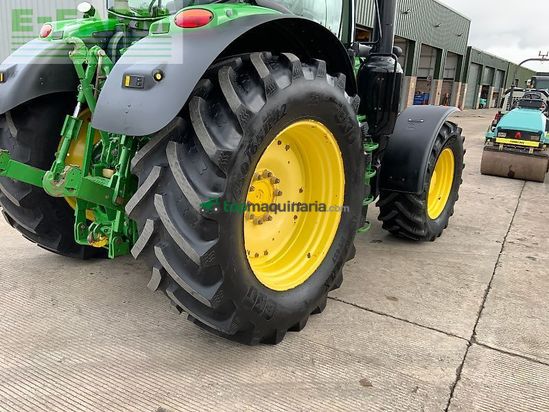 Tractor agrícola - John Deere - 6215r tractor (st24594)