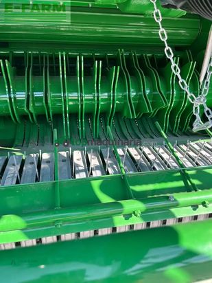 Empacadora gigant - John Deere - f441m