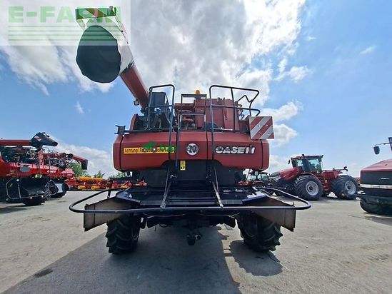 Cosechadora de Cereal - Case IH - 5130 și heder de 6,7 m