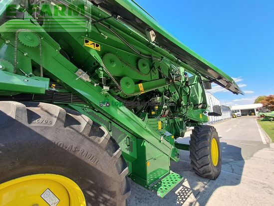 Cosechadora de Cereal - John Deere - W650