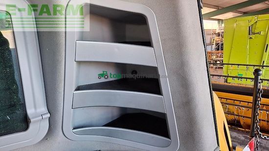 Cosechadora de Cereal - New Holland - cr 8.80