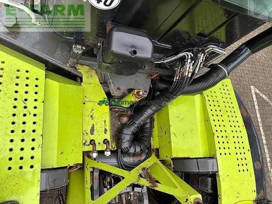 Tractor agrícola - Claas - xerion 3300 trac TRAC