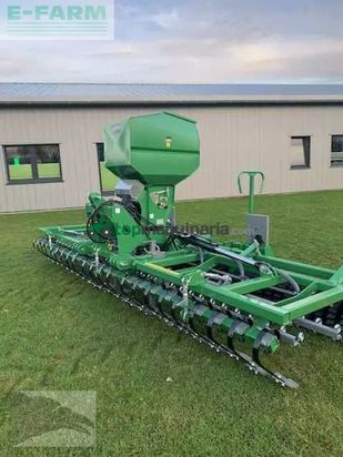 Combinado de siembra -  - wiesenstriegel 5m mit nachsaatgerät