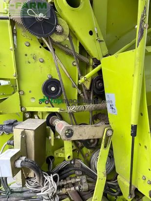 Empacadora gigant - Claas - variant 180 roto cut