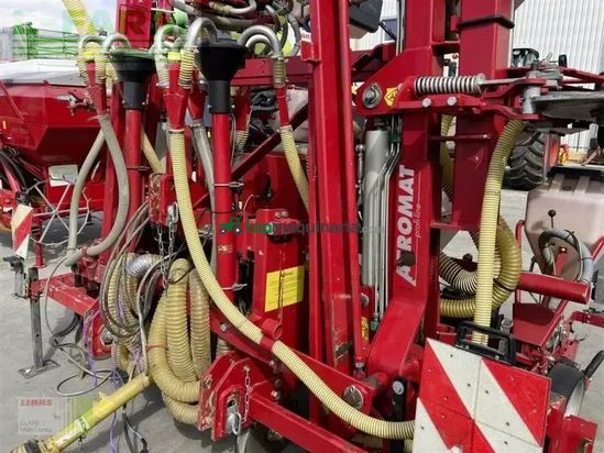 Sembradora monograno mecanica - Becker - aeromat p12 hkt dte