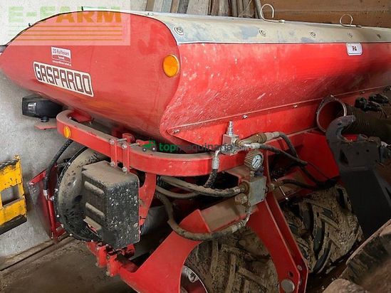 Sembradora - Maschio - aquila rapido 5000 + barra semi pa 500