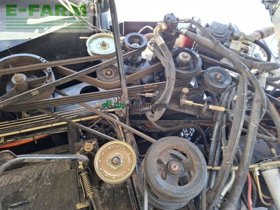 Cosechadora de Cereal - New Holland - cr 9060 / cr9060