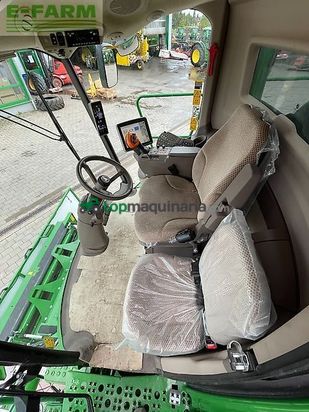 Cosechadora de Cereal - John Deere - t560