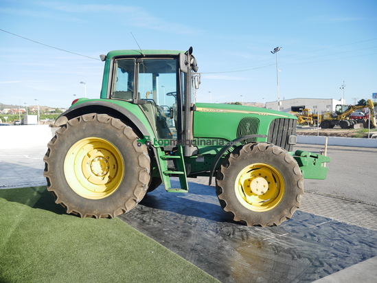 Tractor agrícola - John Deere - 6920