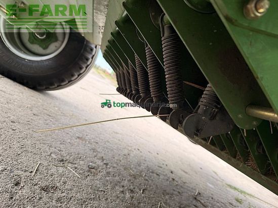 Empacadora gigant - Krone - comprima f 155 xc