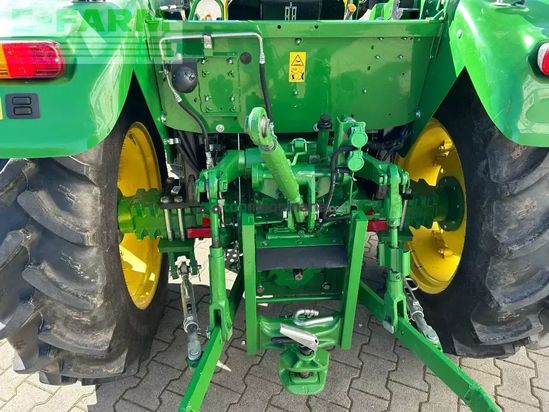 Tractor agrícola - John Deere - 5050e